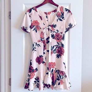 BB Dakota Pink Short Sleeve Floral Dress - XS